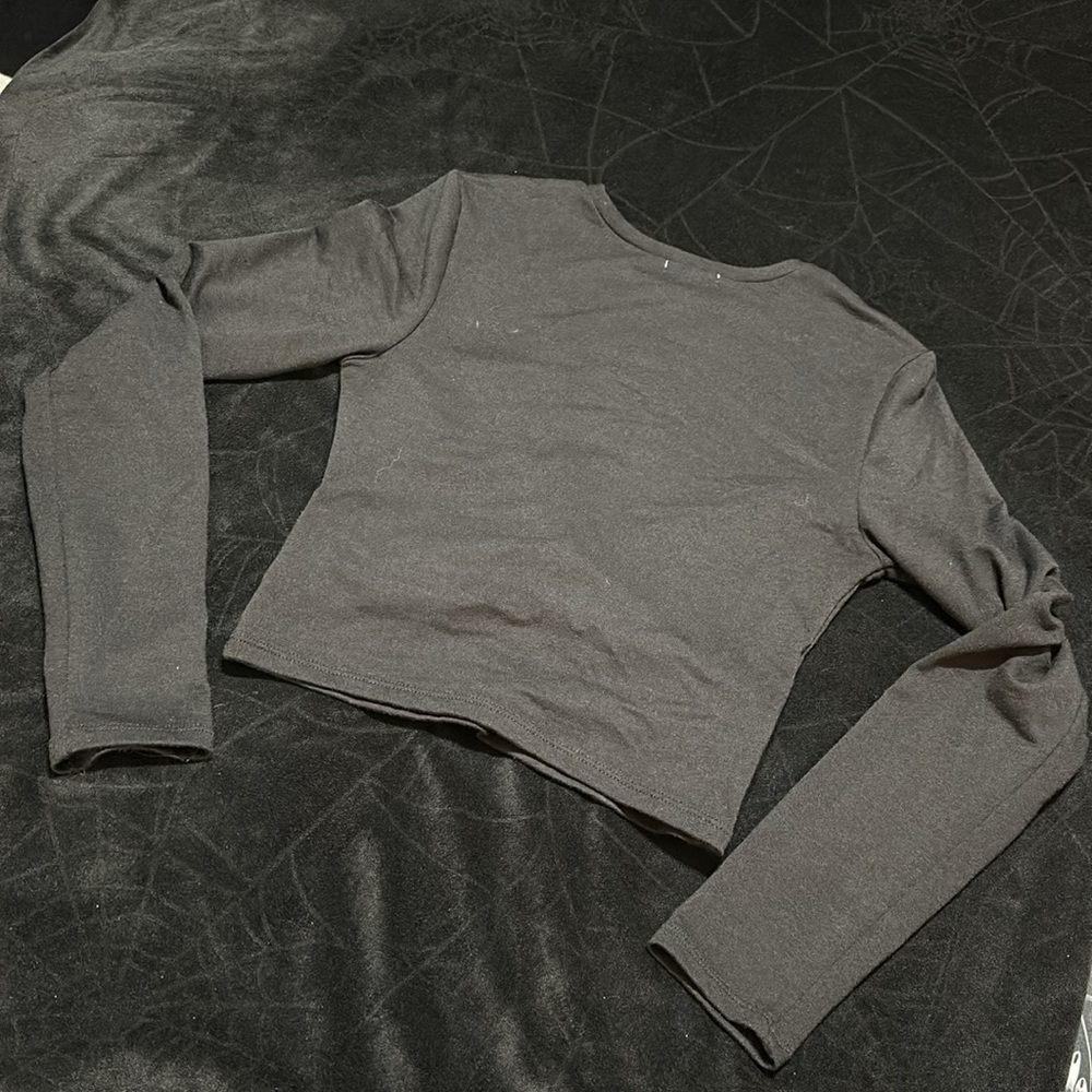 Twist Front Crop Top, Small - Picture 4 of 4